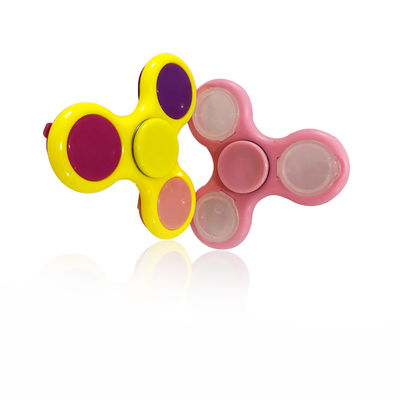 Stijlvolle onregelmatige vorm Plastic Lip Balm Tube 12.7 * 69mm Op maat