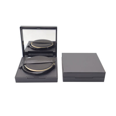 Ronde Dewy Finish Leeg Kussen Foundation Case SPF 30 voor licht tot medium dekking