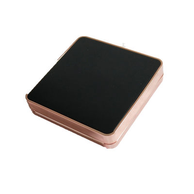 Dewy Finish Leeg Kussen Foundation Case Met Snap Closure